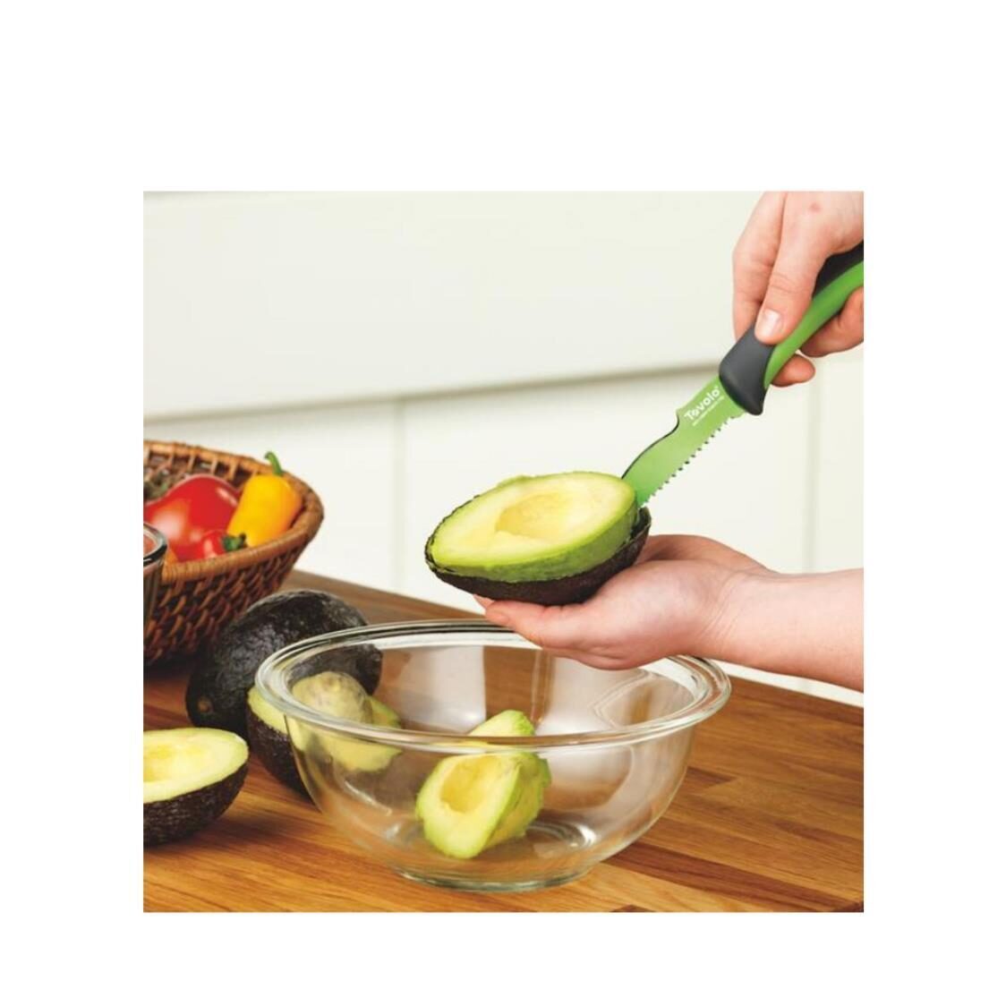 https://media.metro.sg/ProductImages/bbcf2c88-afc5-4d9c-9b11-3bd826768b23/4/std/tovolo-comfort-grip-avocado-knife-575-220929033333.jpg